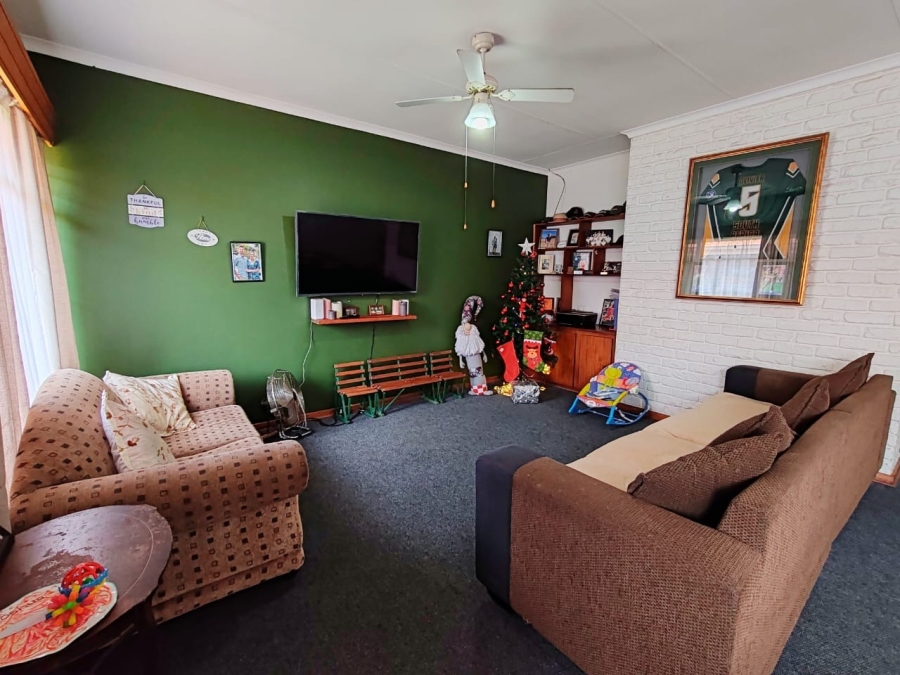 2 Bedroom Property for Sale in Potchefstroom North West